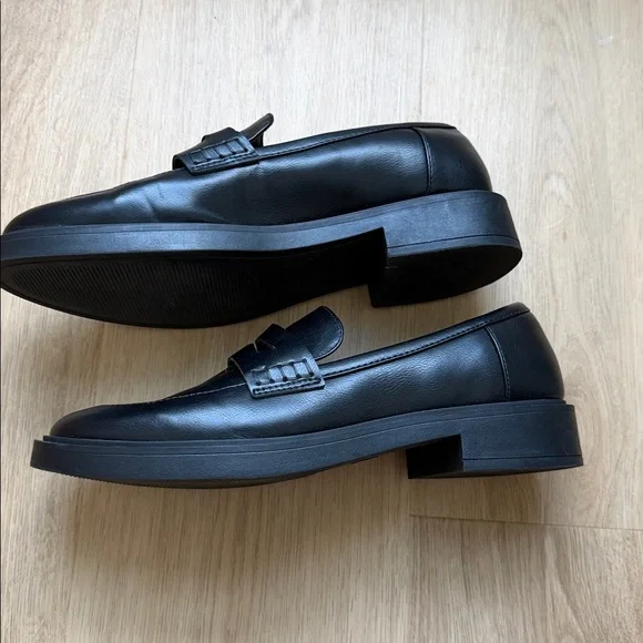A New Day Women’s Black Loafers – Size 8 - Picture 2 of 10